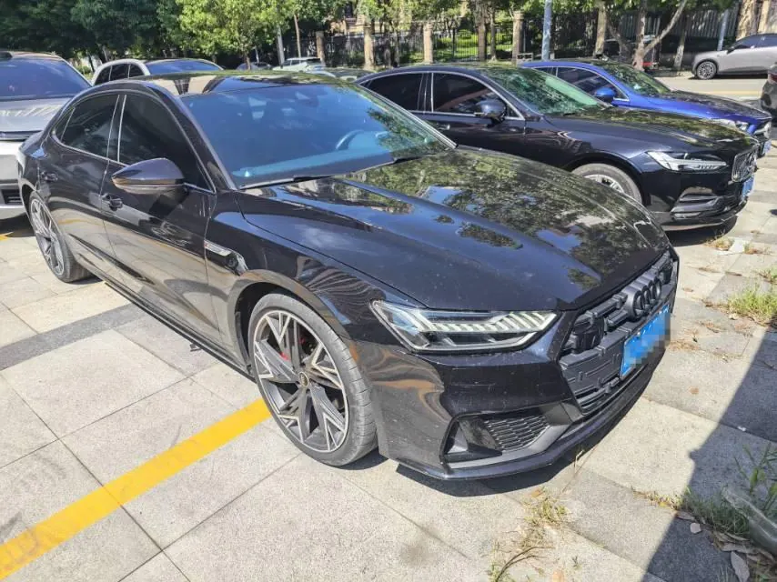 Audi 2024 A7L 2.0TFSI 45TFSI Quattro S-line Black Samurai Edition Automatic Gear 2