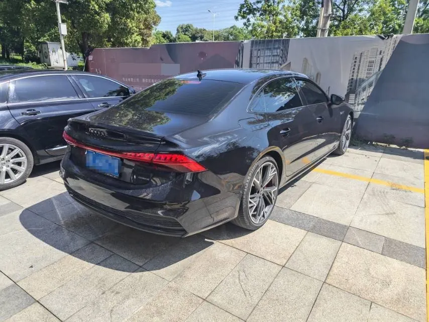 Audi 2024 A7L 2.0TFSI 45TFSI Quattro S-line Black Samurai Edition Automatic Gear 4