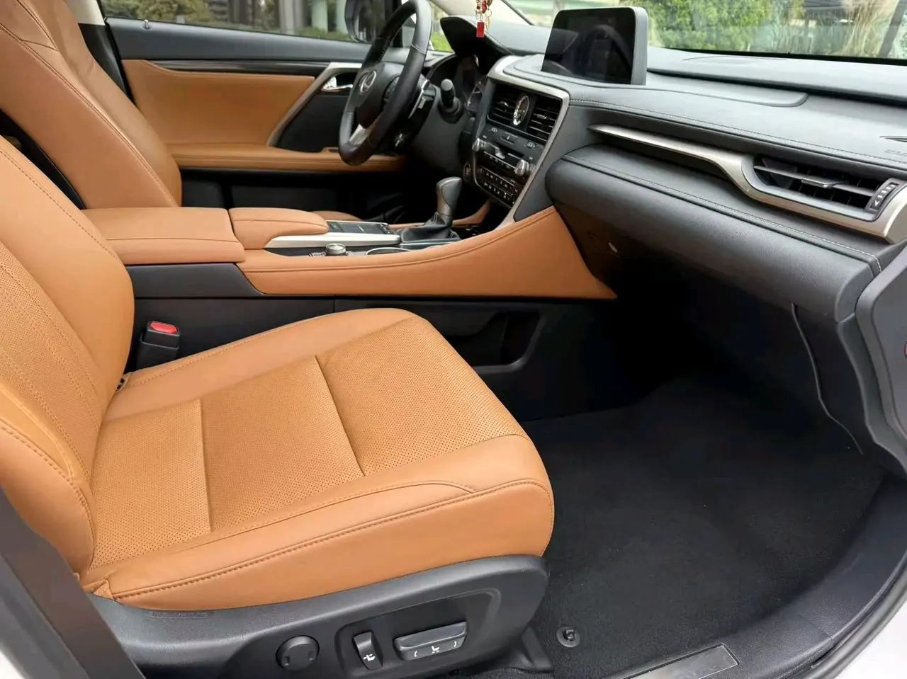 Lexus RX (Imported) 2020 RX300 2.0T Four-wheel Drive Elegant Edition (Modified) Automatic Gear 4