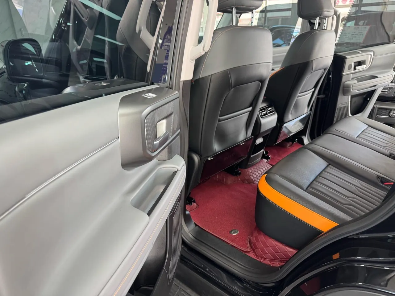 Beijing 2025 BJ40e Standard Edition Automatic 10