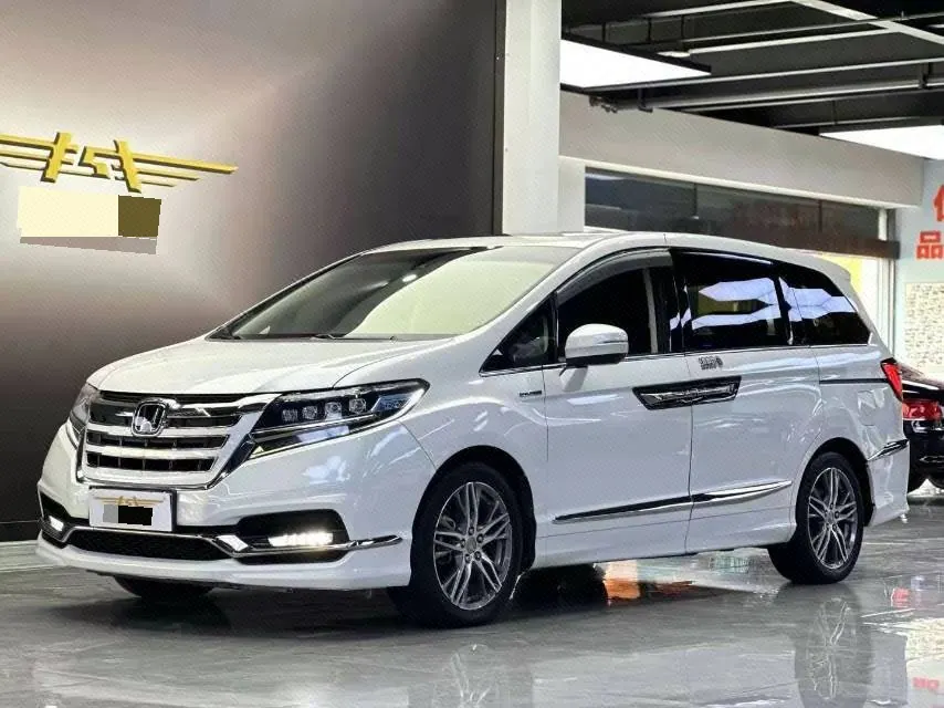 Open image lightbox: Honda 2020 UR-V 2.0T 370TURBO two-drive elegant version of automatic gear
