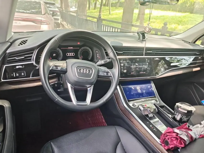 Audi Q7 (Imported) 2023 Q7 2.0TFSI 45TFSI Quattro S line Sports Automatic 4