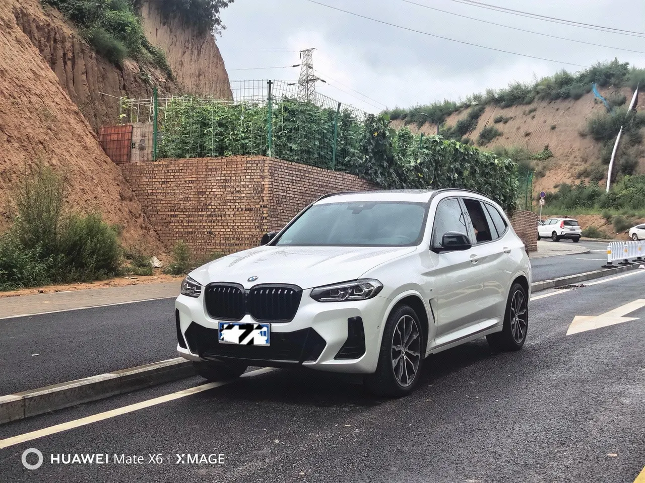 Open image lightbox: BMW 2023 X3 xDrive30i 2.0T Leading M Obsidian Night Suit Automatic Gear