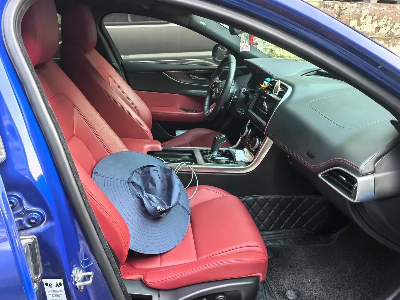 Jaguar 2020 XEL 2.0T 200PS R-DYNAMIC Youth Sports Edition Automatic Gear 8