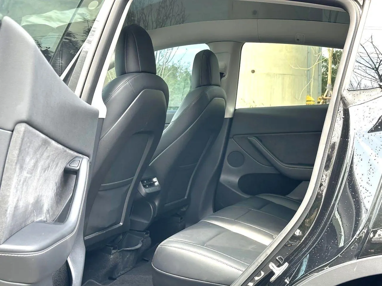 Tesla 2021 Model Y Standard Endurance Rear Drive Automatic Gear 8