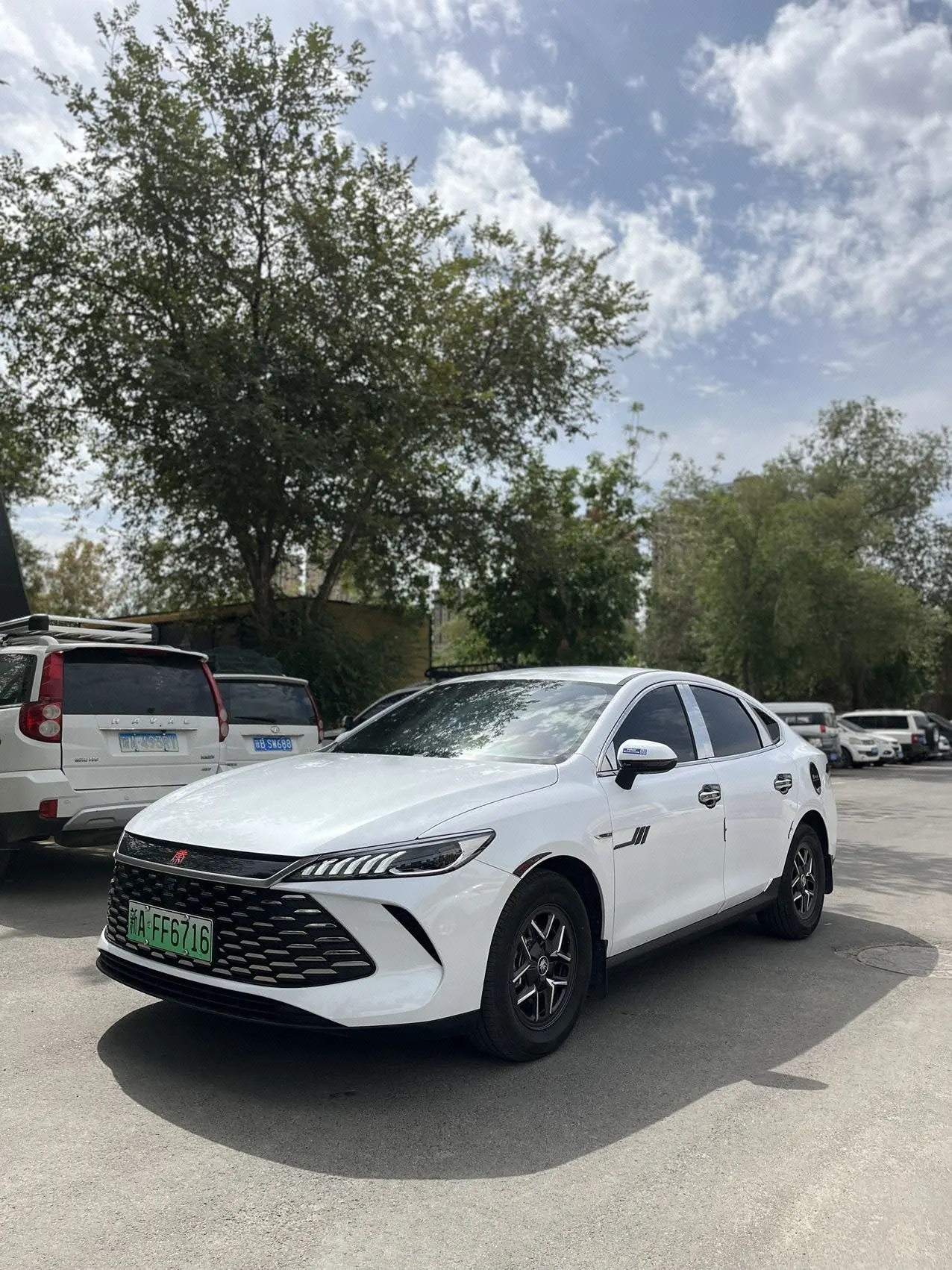 Open image lightbox: BYD 2025 Qin PLUS DM-i 1.5 stepless intelligent driving version 55KM leading automatic gear