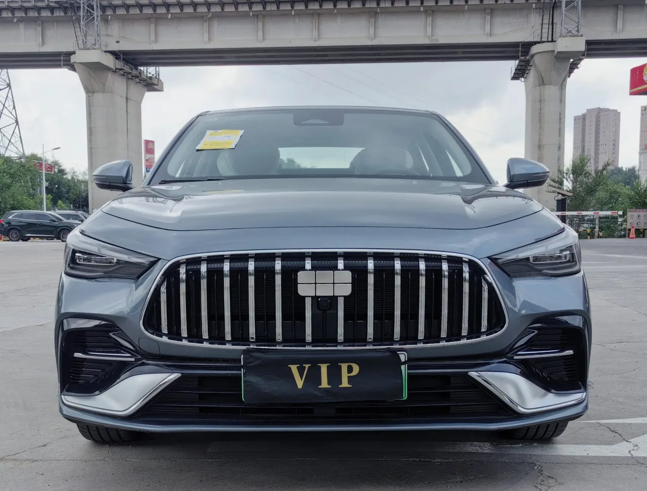 Geely Galaxy 2025 xingyao 6 EM-i 1.5 125km sailing version automatic gear 2