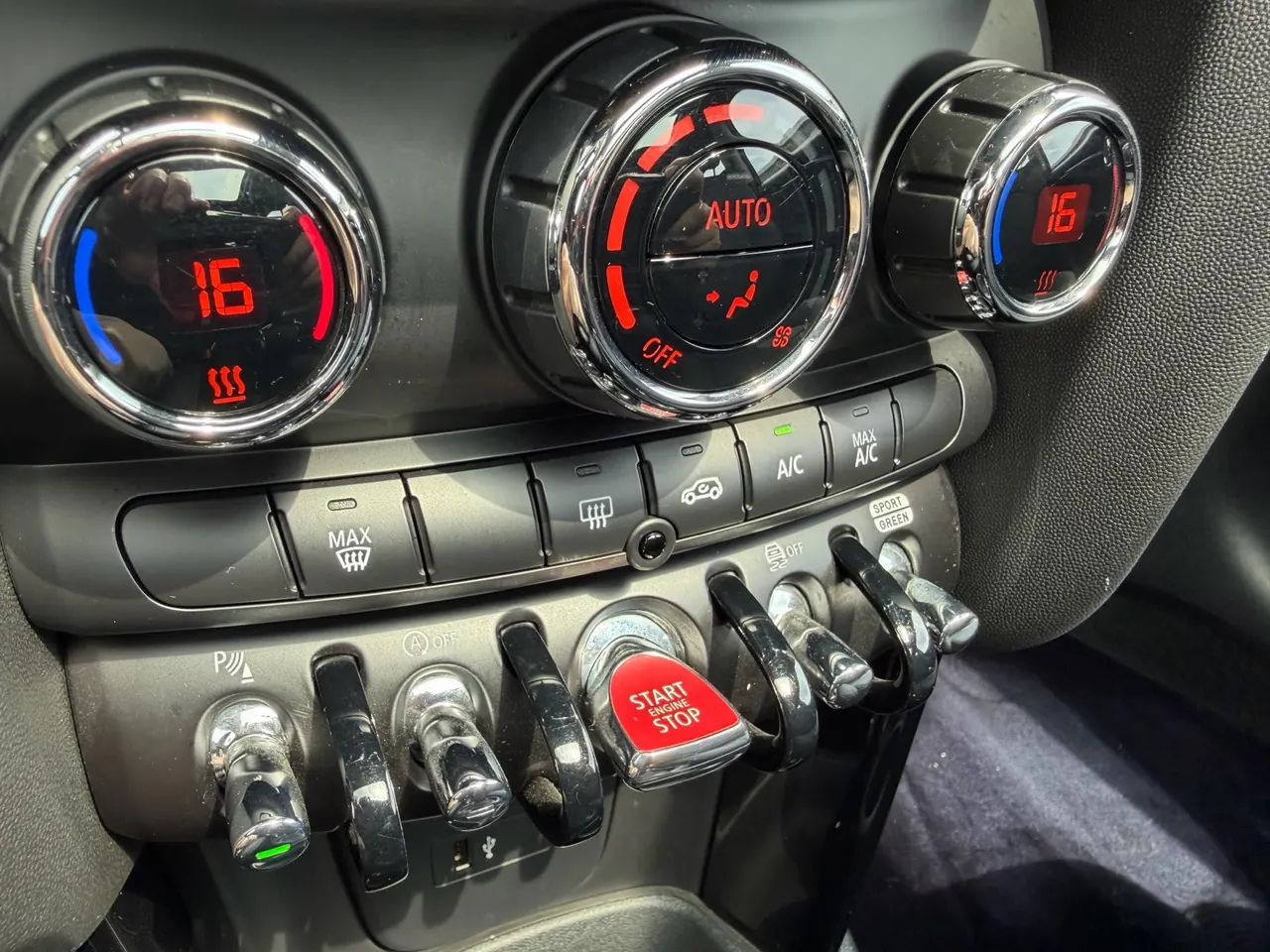 MINI Mini (imported) 2023 Mini Cooper 1.5T artist automatic gear 12