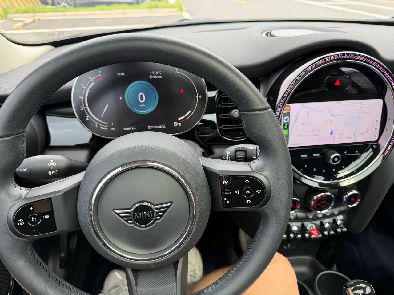 MINI Mini (imported) 2023 Mini Cooper 1.5T artist automatic gear 13