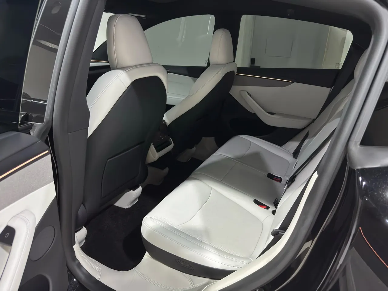 Tesla 2026 Model Y long endurance rear wheel drive version (modified) automatic gear 3