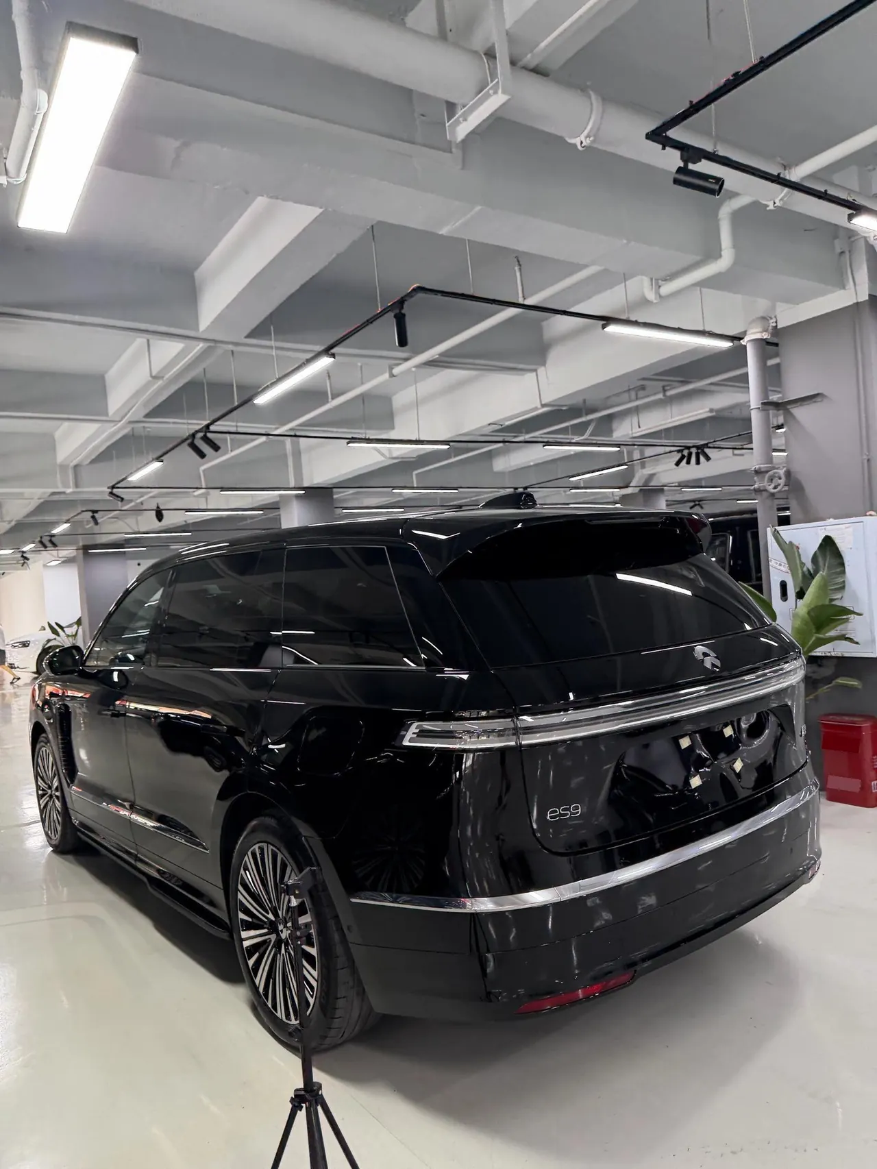 NIO 2026 ES 9 102kWh Executive Island Deluxe Automatic Gear 10