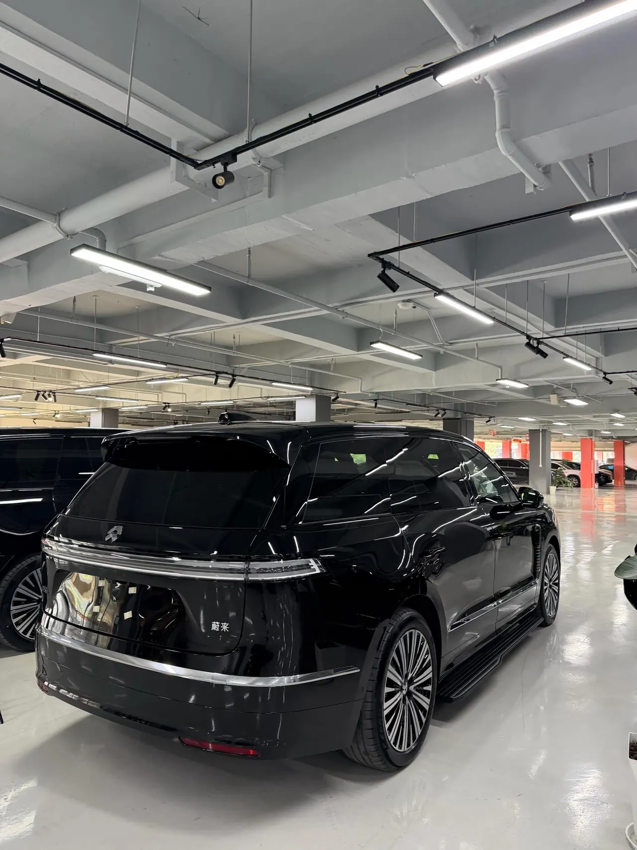 NIO 2026 ES 9 102kWh Executive Island Deluxe Automatic Gear 8
