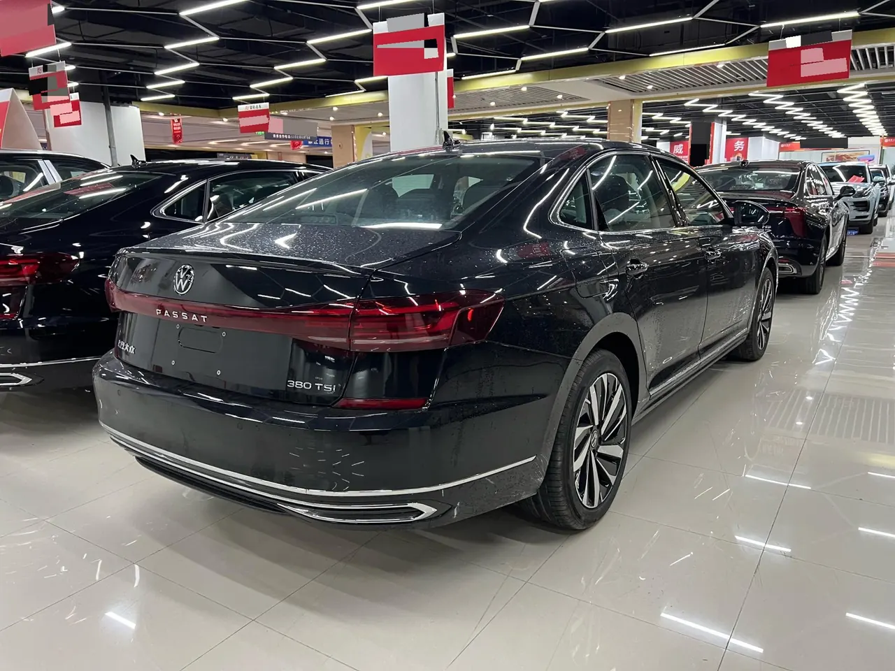 Volkswagen 2026 Passat 2.0TSI 380TSI Subut Longteng Edition Automatic Gear 3