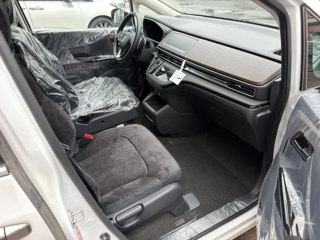 Honda 2026 Odyssey Hybrid 2.0 Stepless Sharp and Pleasant Edition Automatic Gear 8