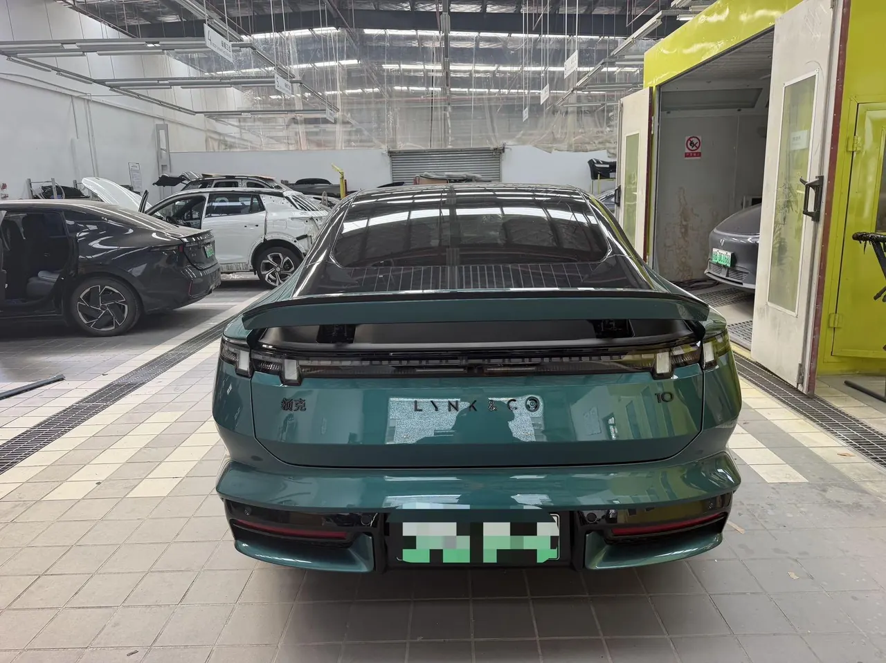 LYNK&amp;CO 2026 LYNK&amp;CO 10 816 Super Long Endurance Ultra Auto 2