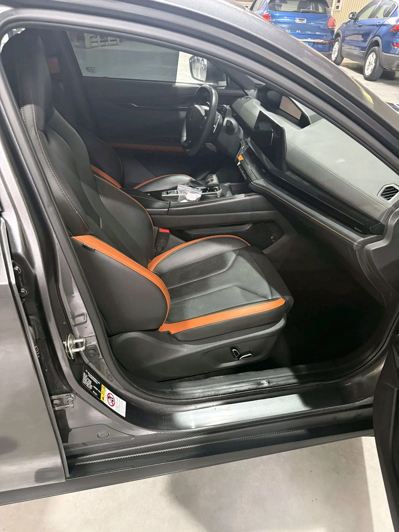 ChangAn 2024 UNI-V 1.5T High Energy Edition Automatic Gear 10