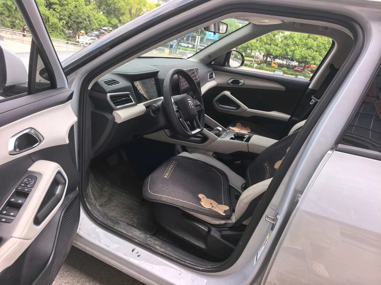 BYD 2024 Yuan UP 401KM Leading Automatic Gear 5