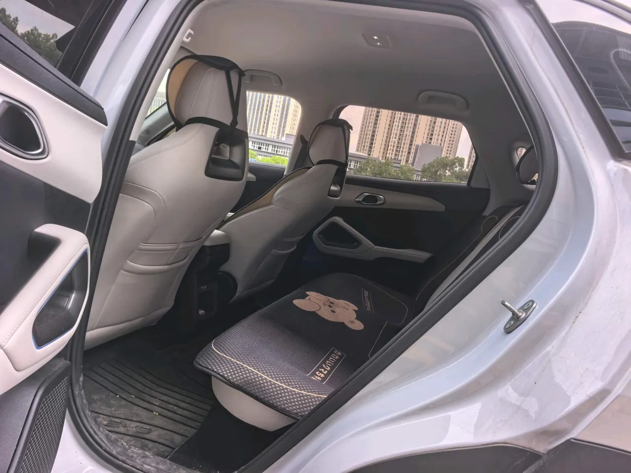 BYD 2024 Yuan UP 401KM Leading Automatic Gear 7