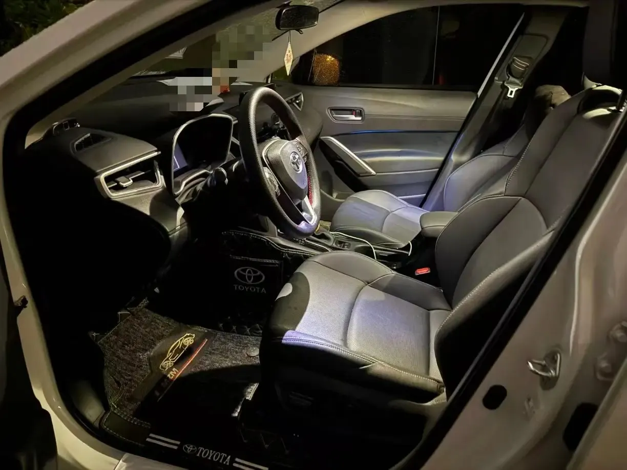 Toyota 2024 Fenglanda Shuangqing 2.0 Stepless Intelligent Electric Hybrid Deluxe Automatic Gear 3