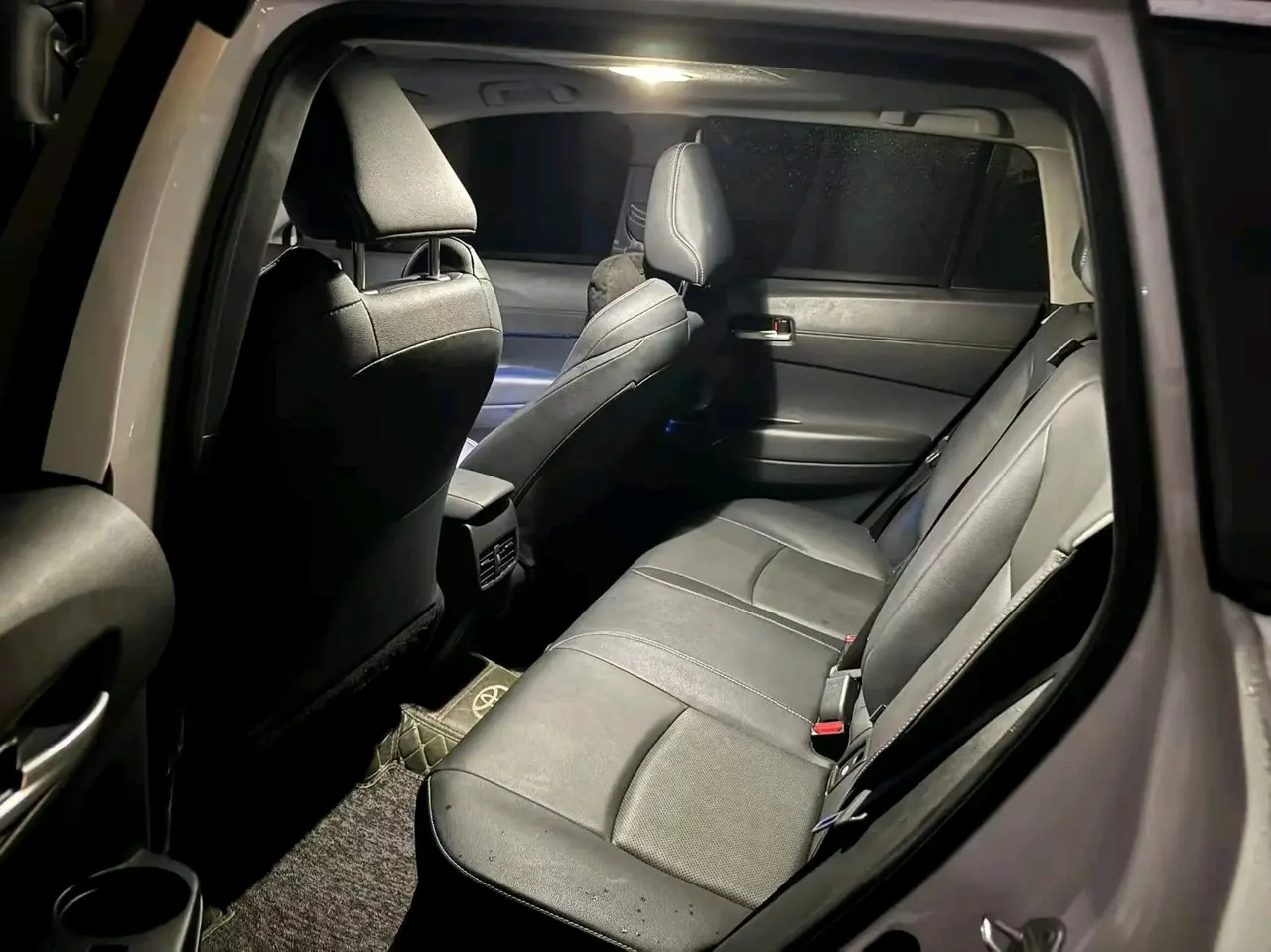 Toyota 2024 Fenglanda Shuangqing 2.0 Stepless Intelligent Electric Hybrid Deluxe Automatic Gear 5