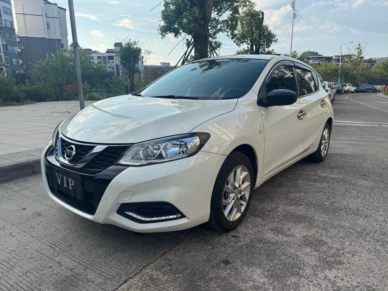 Open image lightbox: Nissan 2024 Tiida 1.6 Stepless Smart Edition Automatic Gear