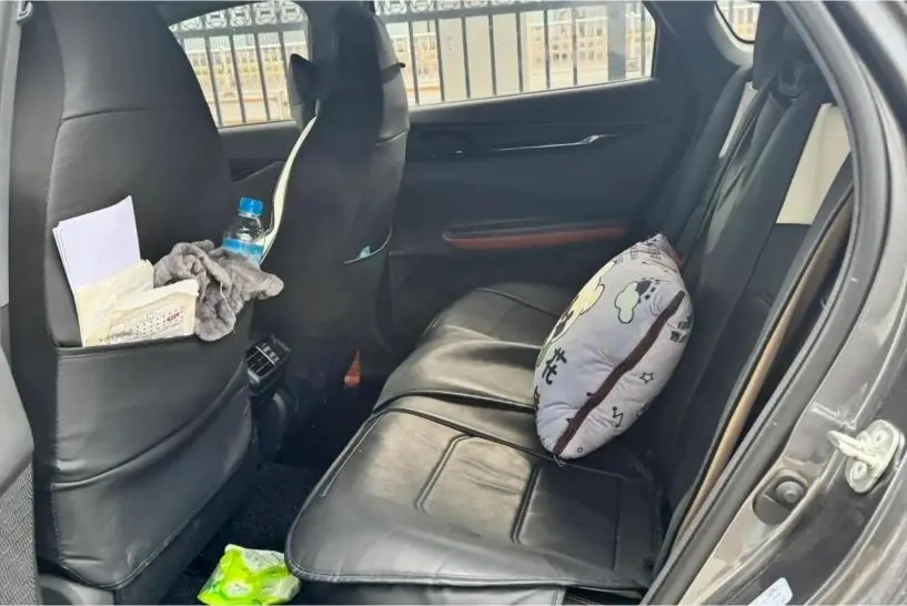 ChangAn 2024 UNI-V 1.5T High Energy Edition Automatic Gear 5