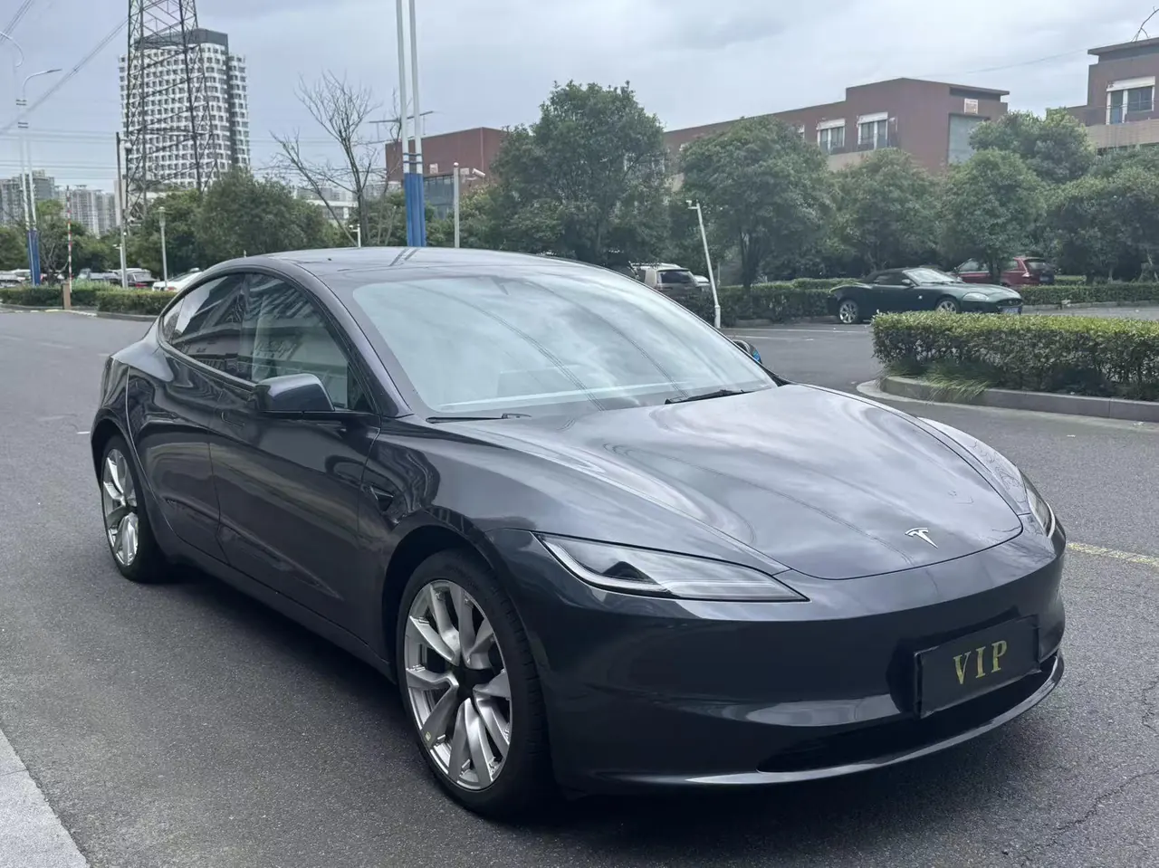 Tesla 2023 Model 3 Rejuvenation Edition Rear Wheel Drive Automatic Transmission 3