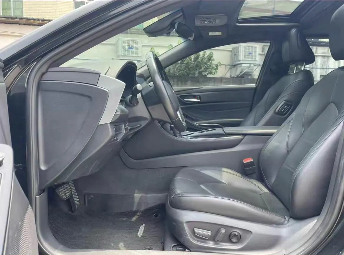 Toyota 2024 Asian Dragon Shuangqing 2.0 Stepless Automatic Gear 3