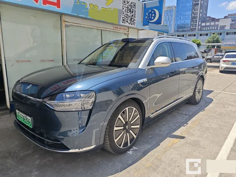 Open image lightbox: AITO 2025 AITO M9 extended range Ultra version 52kWh5 seat version automatic gear