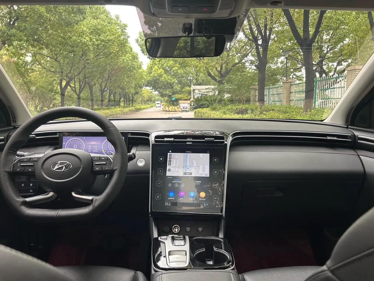 Hyundai 2021 Tousheng L 1.5T LUX Premium Edition Automatic Gear 8