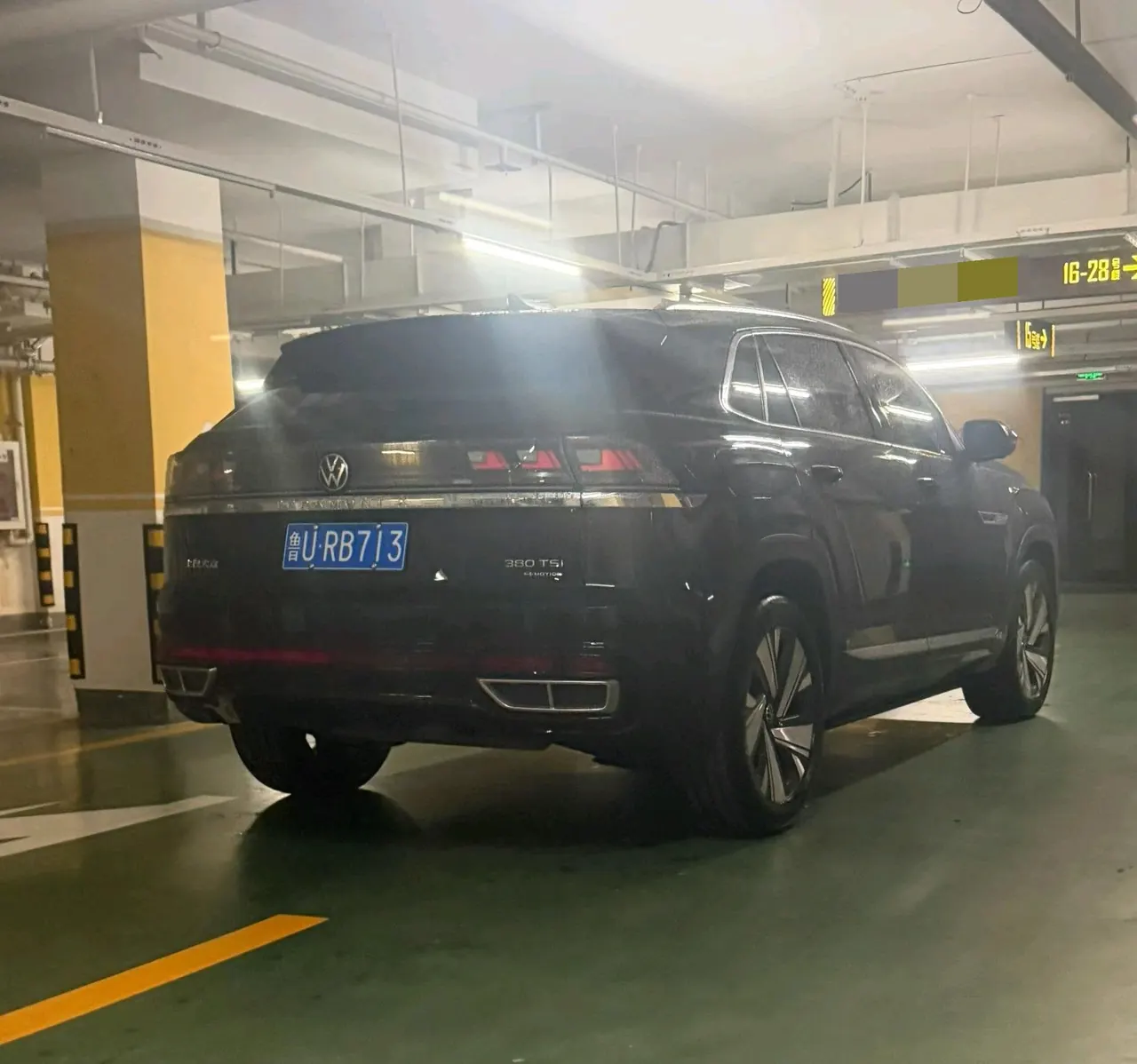 Volkswagen 2024 Tuang X 2.0TSI 380TSI 4WD Respect Deluxe Automatic Transmission 8