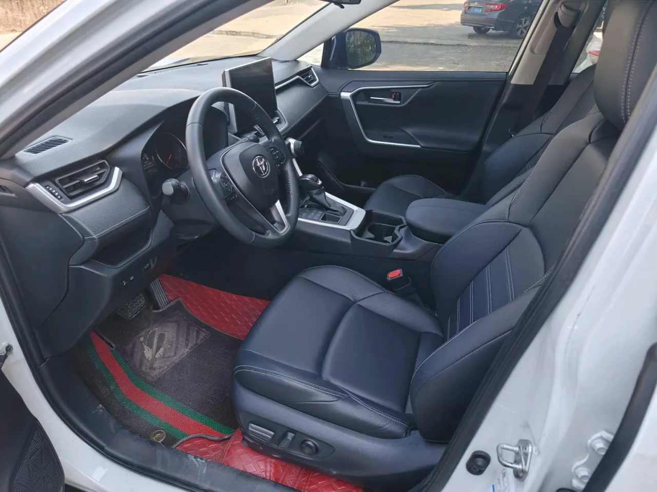 Toyota 2021 Wilanda 2.0 Stepless Four-wheel Drive Deluxe Edition Automatic Transmission 3