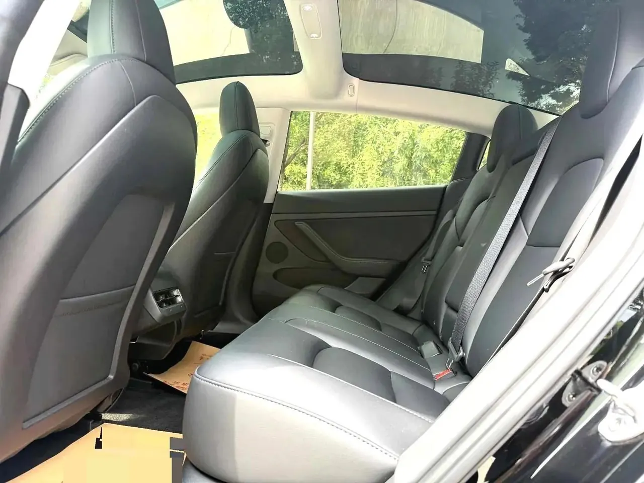 Tesla 2022 Model 3 rear-wheel drive version of automatic transmission 12