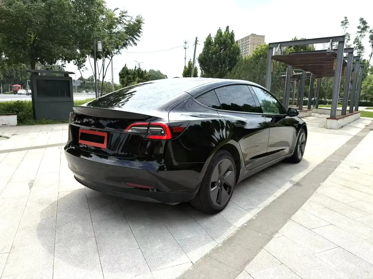 Tesla 2022 Model 3 rear-wheel drive version of automatic transmission 8