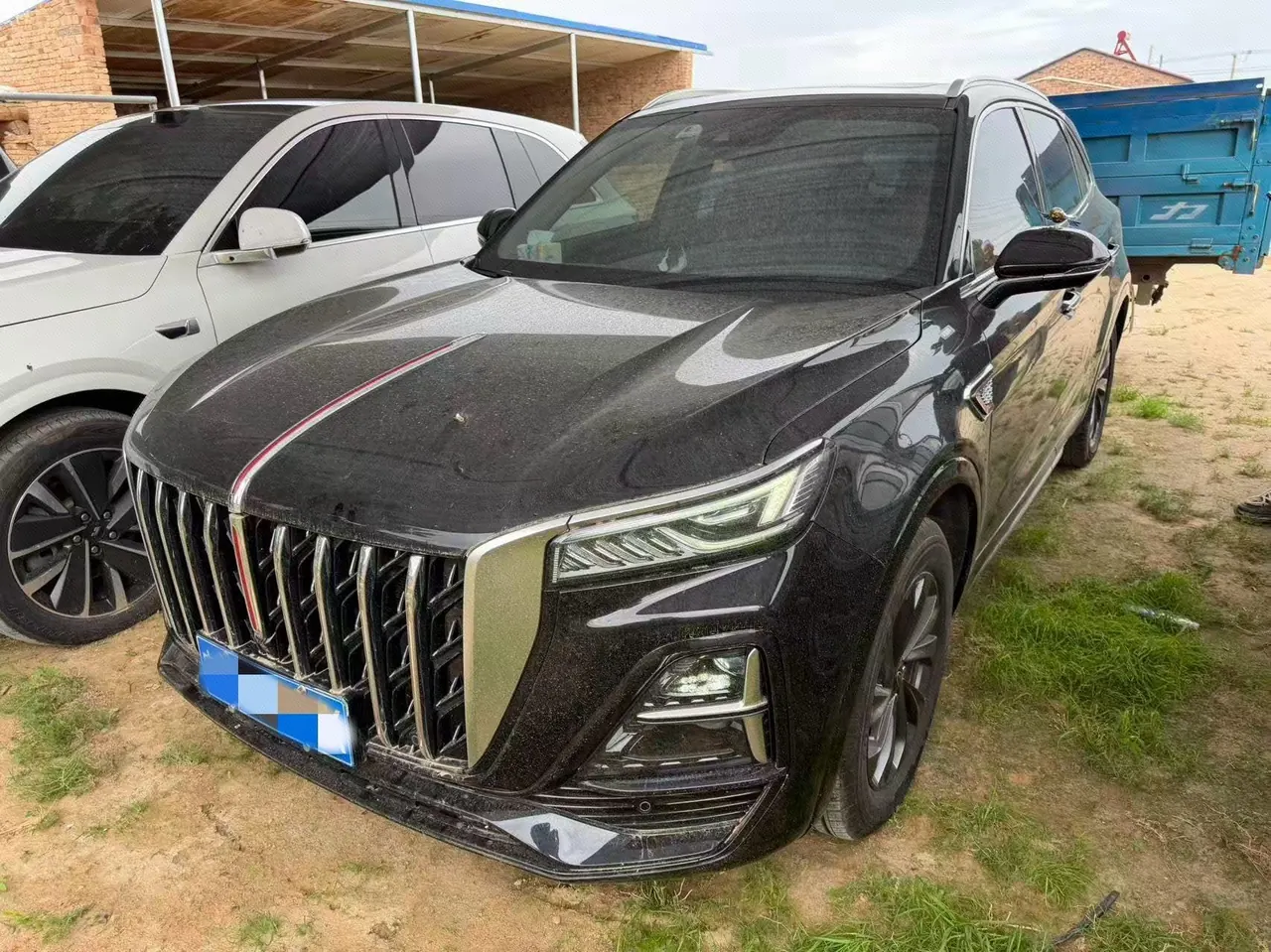 打开图片灯箱:HongQi 2023 HS5 2.0T Flag Enjoy Pro 500000 Commemorative Automatic Gear
