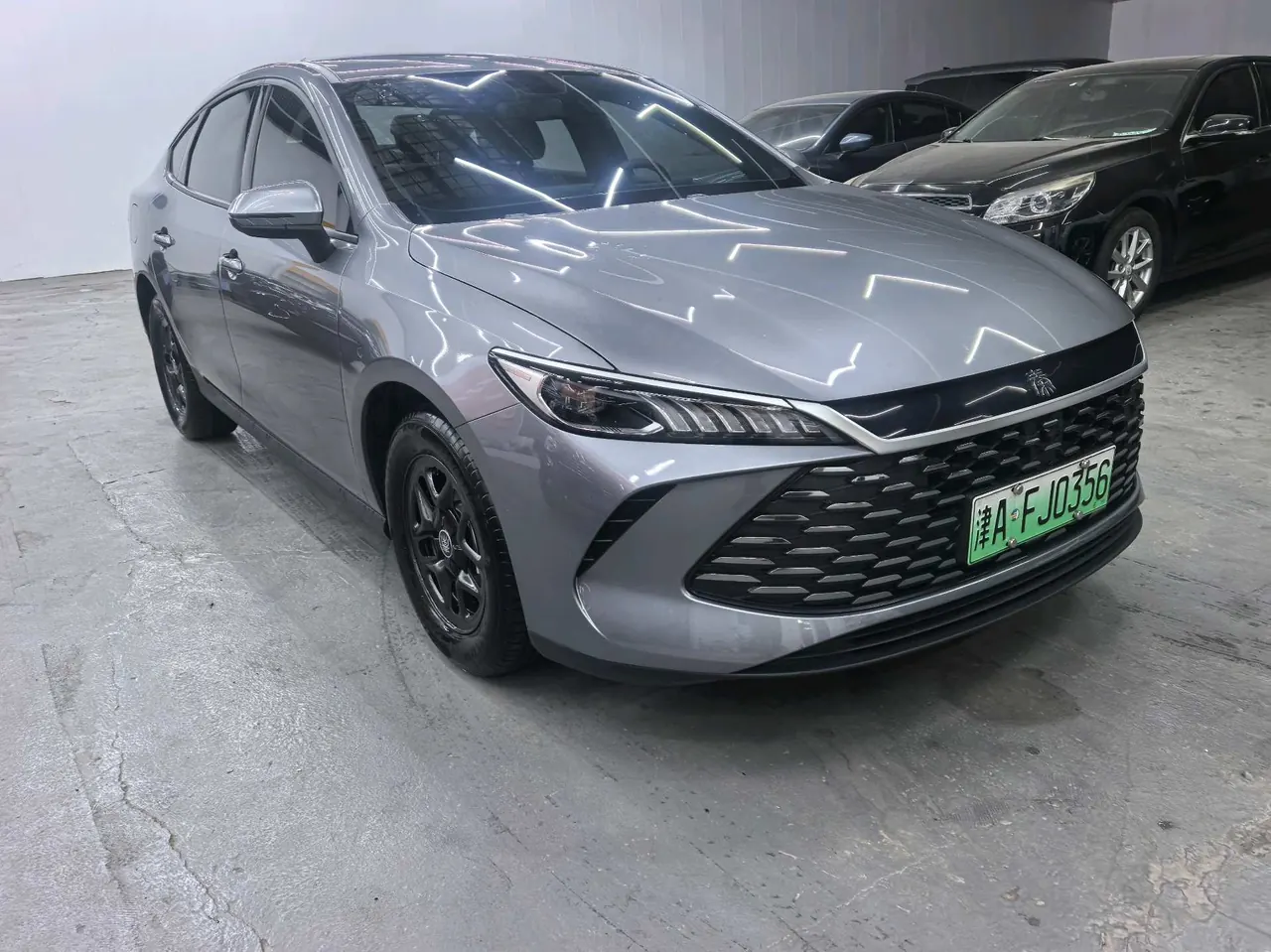 BYD 2025 seals 05 DM-i 1.5 stepless smart driving version 55KM luxury automatic gear 2