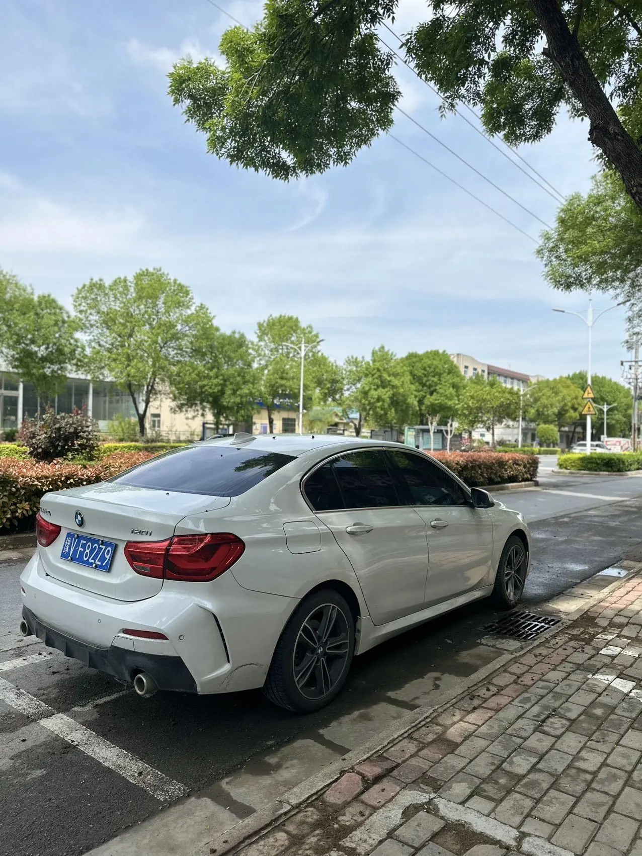 BMW 1 Series 2021 120i 1.5T M Sports Edition (Modified) Automatic Gear 8
