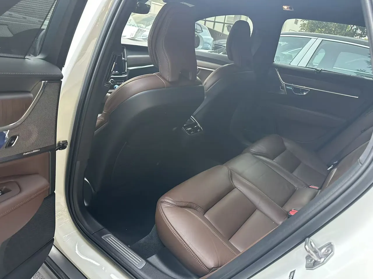 Volvo V90 (Imported) 2020 V90 Cross Country 2.0T T5 AWD Smart Edition Automatic Gear 5