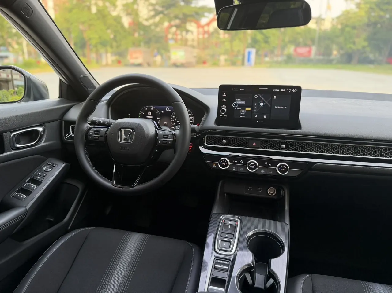 Honda 2025 Civic e:HEV 2.0 Stepless Pro Automatic Gear 12