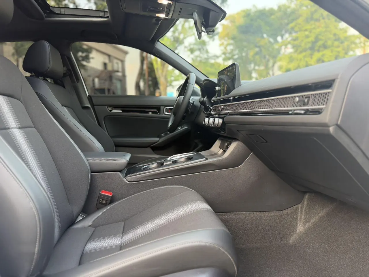 Honda 2025 Civic e:HEV 2.0 Stepless Pro Automatic Gear 14