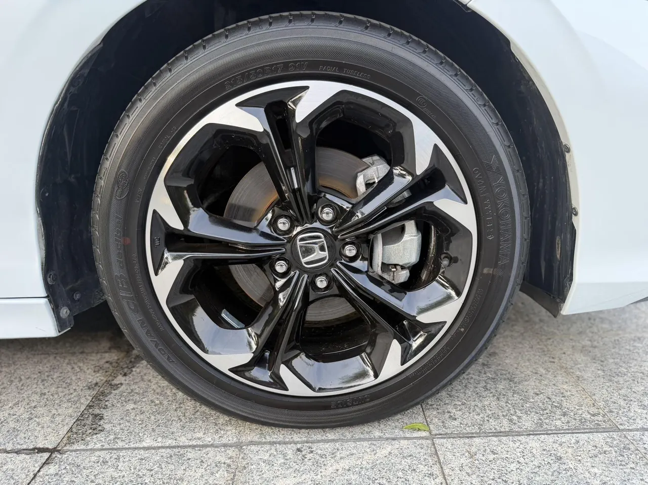 Honda 2025 Civic e:HEV 2.0 Stepless Pro Automatic Gear 17