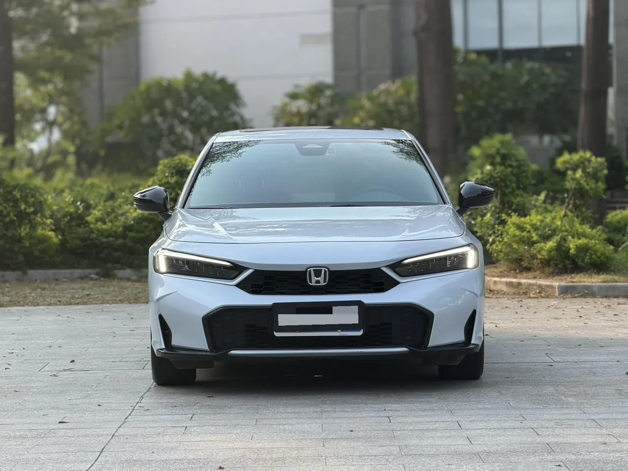 Honda 2025 Civic e:HEV 2.0 Stepless Pro Automatic Gear 2