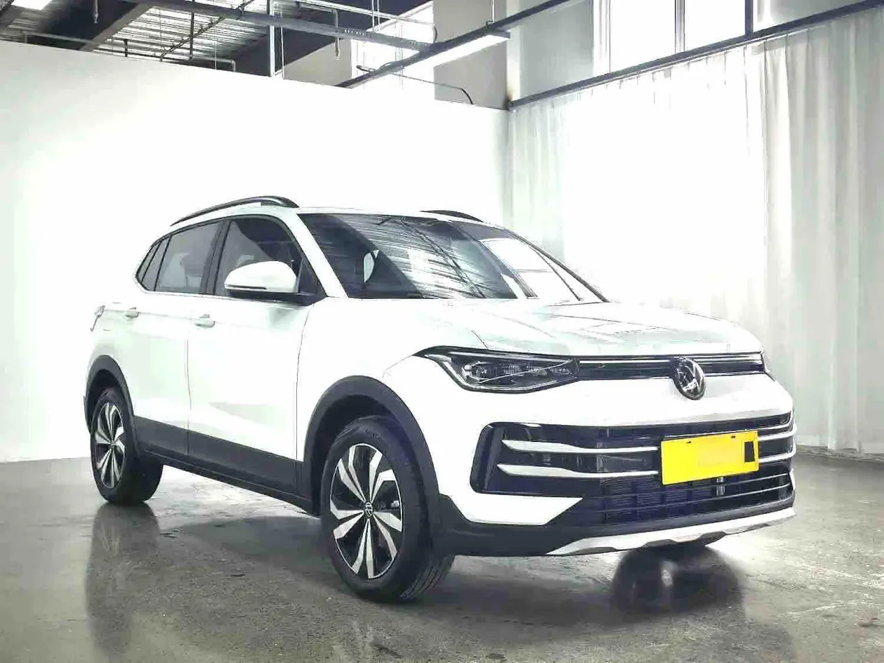 Volkswagen 2025 Tuyue New 1.5 Sharp Edition Automatic Gear 3