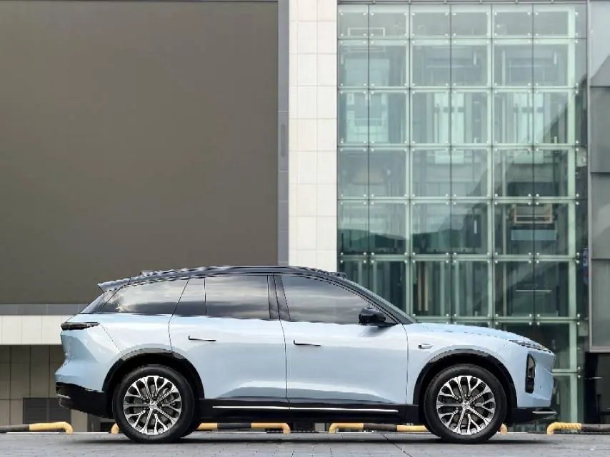 NIO 2025 ES6 75kWh automatic gear 7
