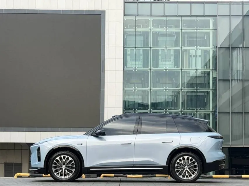 NIO 2025 ES6 75kWh automatic gear 8