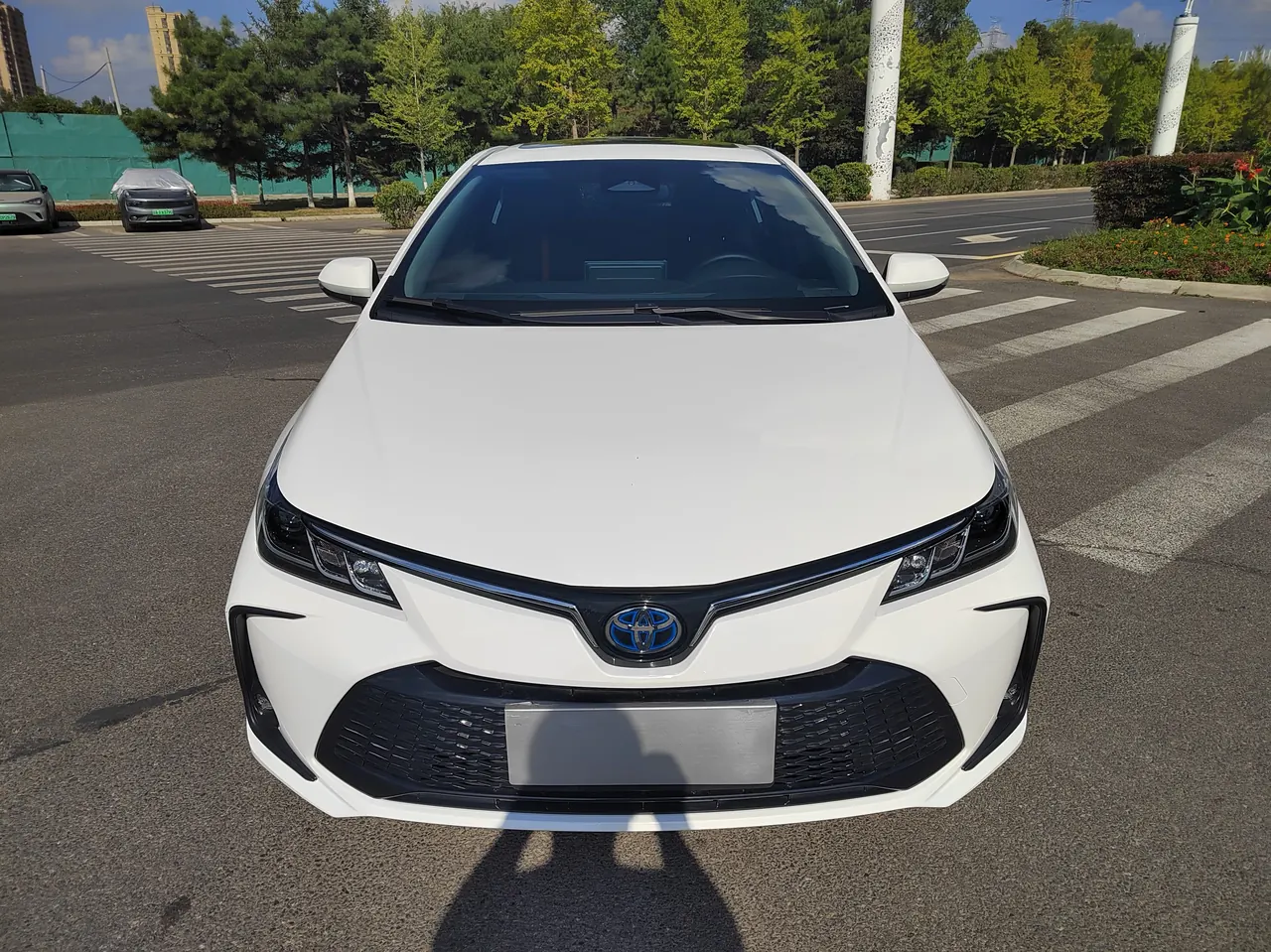 Toyota 2023 Corolla Double Engine 1.8 Stepless Intelligent Electric Hybrid Pioneer Edition Automatic Gear 3
