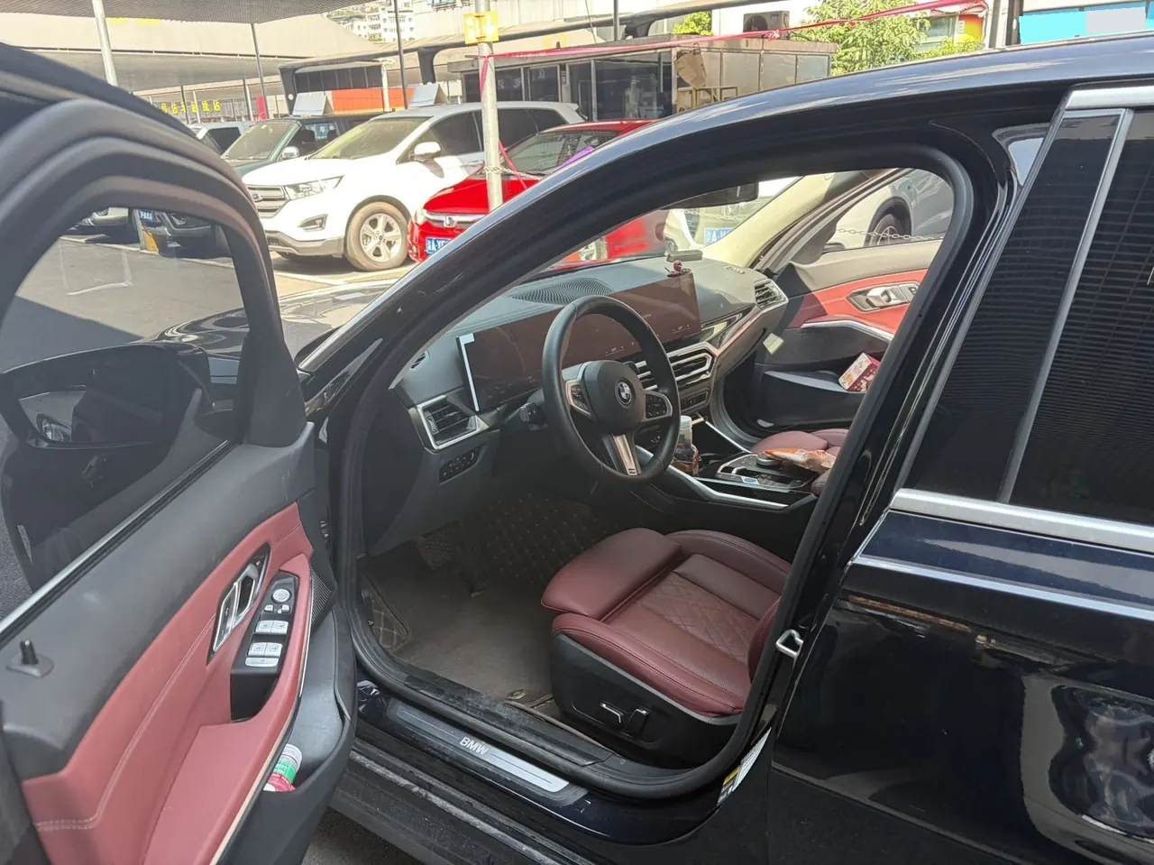 BMW 2024 i3 eDrive 35 L automatic gear 4