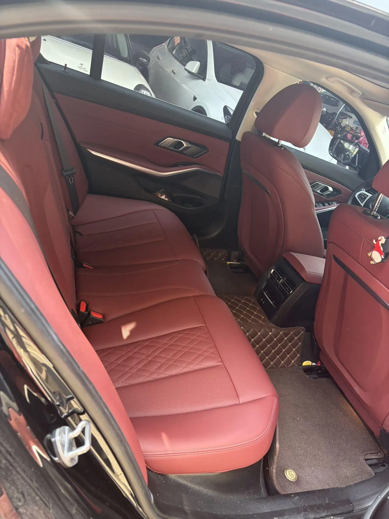 BMW 2024 i3 eDrive 35 L automatic gear 6