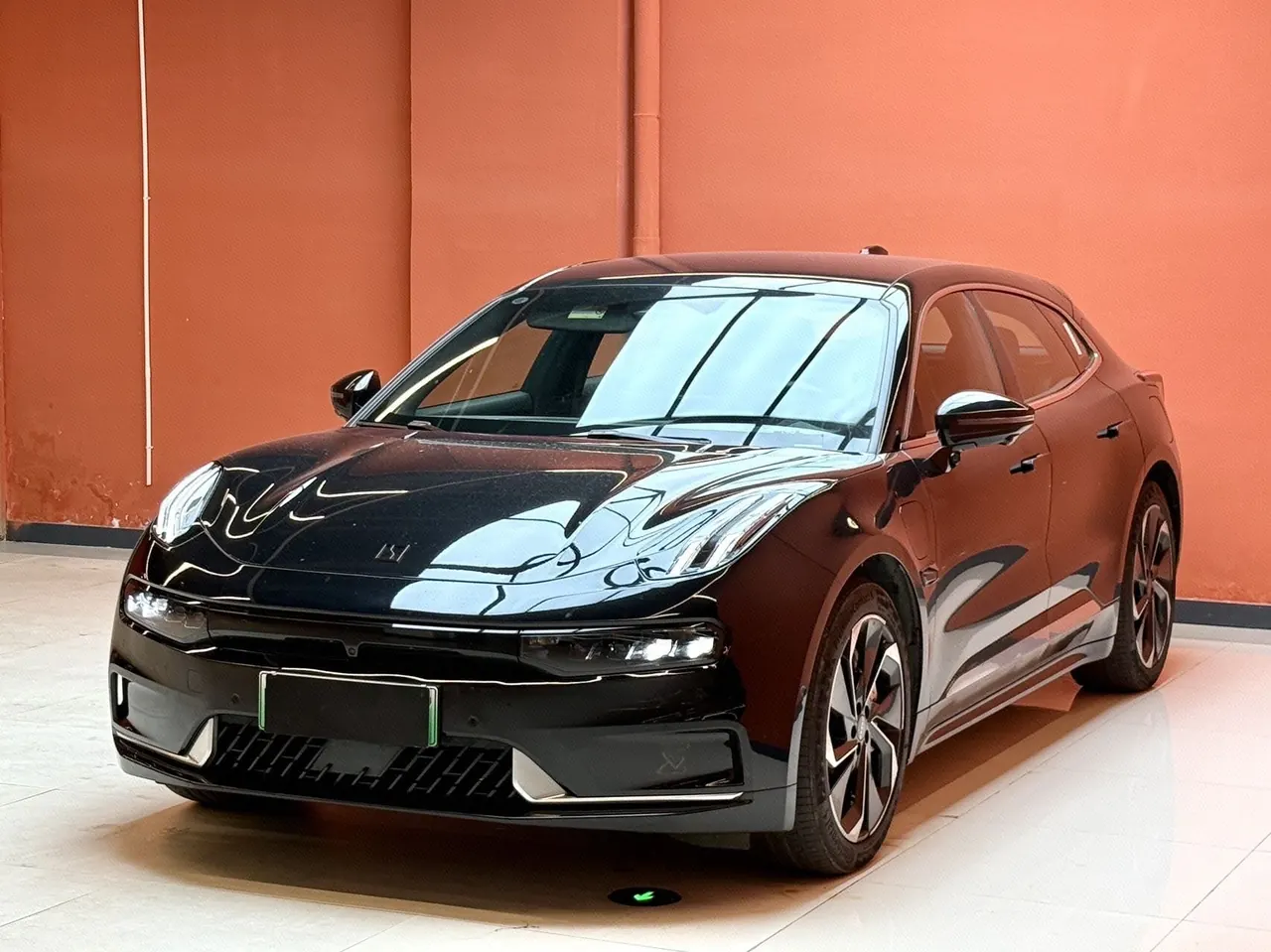 打开图片灯箱:Zeekr 2022 Zeekr 001 Super Long Endurance Dual Motor ME Edition Automatic Gear
