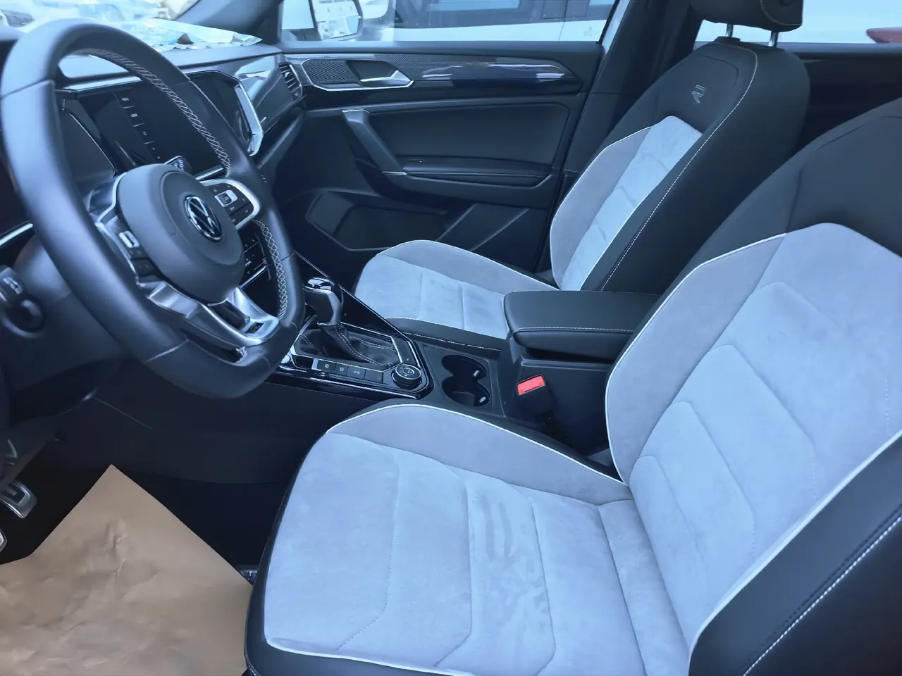 Volkswagen 2022 Tanyue 2.0TSI 380TSI Four-wheel Drive Deluxe Smart Union Pro Automatic Gear 3